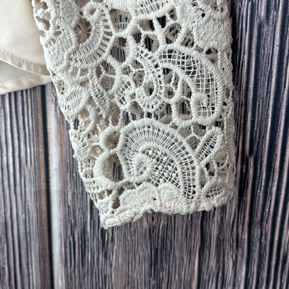 Lace Blouse- Size Small - Picture 10 of 13